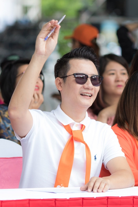 Hoàng Bách bận rộn với vai trò đại sứ và hoạt động xã hội ảnh 1 Hoàng Bách bận rộn với vai trò đại sứ và hoạt động xã hội ảnh 1