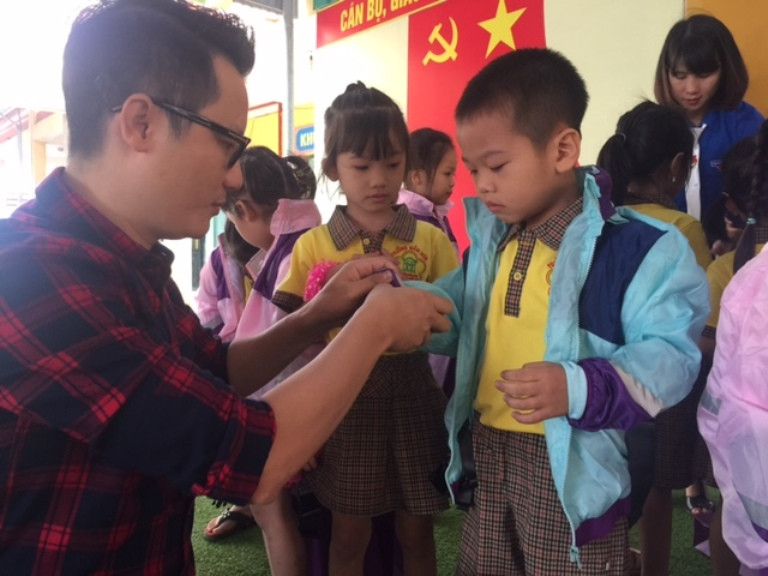 Hoàng Bách bận rộn với vai trò đại sứ và hoạt động xã hội ảnh 12 Hoàng Bách bận rộn với vai trò đại sứ và hoạt động xã hội ảnh 12