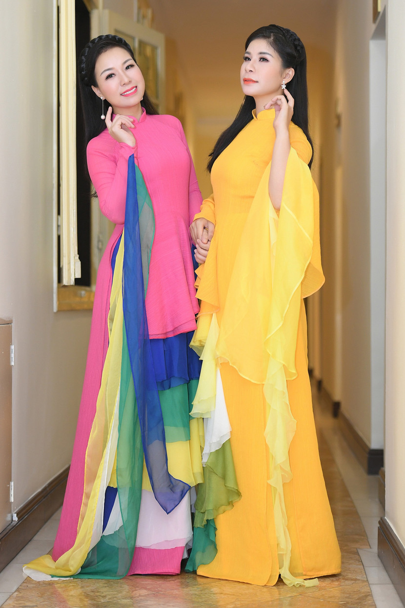 Ca sĩ Thu Hà lần đầu tiên tiết lộ về cô em gái ruột tài năng Linh Hoa ảnh 10