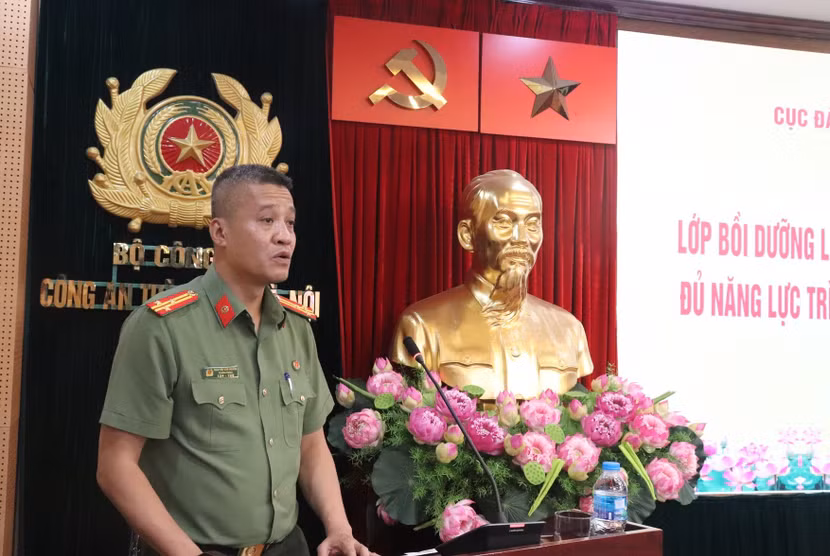 Xây dựng hình ảnh người cán bộ Công an Thủ đô bản lĩnh, có năng lực làm việc hiệu quả trong môi trường quốc tế ảnh 2