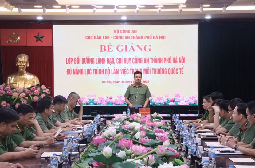 Xây dựng hình ảnh người cán bộ Công an Thủ đô bản lĩnh, có năng lực làm việc hiệu quả trong môi trường quốc tế ảnh 3