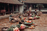 Đường Lâm rộn ràng sắc Tết xưa những ngày giáp xuân Bính Ngọ