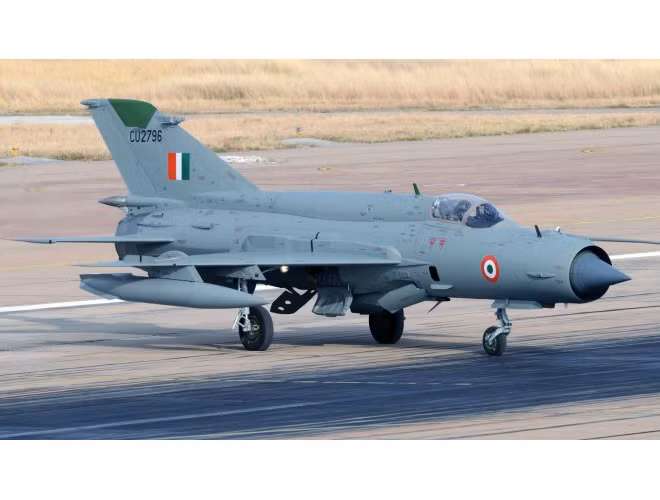 Tiêm kích MiG-21 Bison