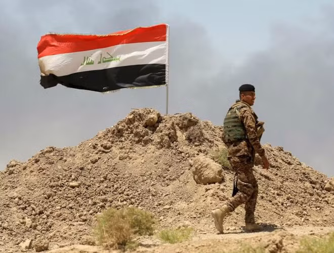 Quân đội Iraq chiến thắng trước tổ chức Nhà nước Hồi giáo tự xưng (IS) tại khu vực khai thác dầu gần thành phố Salaheddine.