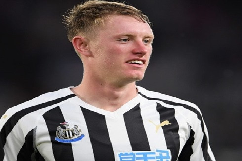Sean Longstaff đang lọt vào tầm ngắm của Man Utd