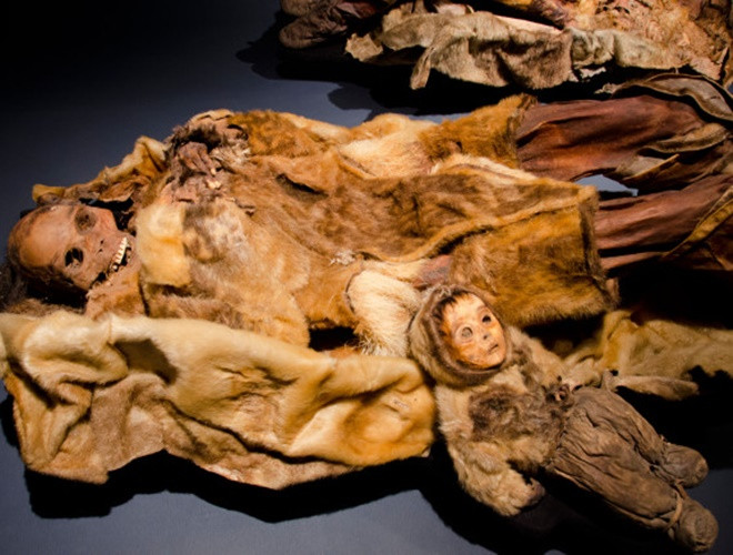 Ám ảnh ánh mắt của xác ướp bé trai 6 tháng tuổi bị chôn sống theo mẹ ảnh 18 Ám ảnh ánh mắt của xác ướp bé trai 6 tháng tuổi bị chôn sống theo mẹ ảnh 18