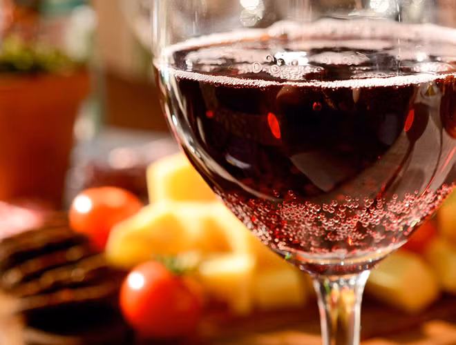 [ẢNH] Uống rượu, bia quá đà là tự gây hại cho sức khỏe ảnh 20