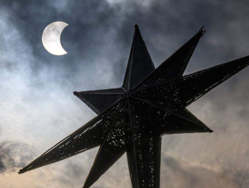 [ẢNH] Nhìn lại cảnh nhật thực "vòng tròn lửa" đi qua Việt Nam và các nước châu Á vào 26-12 ảnh 15