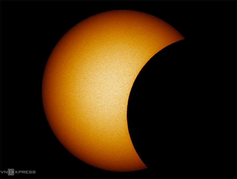 [ẢNH] Nhìn lại cảnh nhật thực "vòng tròn lửa" đi qua Việt Nam và các nước châu Á vào 26-12 ảnh 6