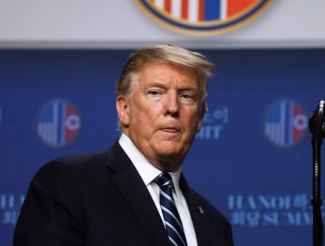 Tổng thống Mỹ Donald Trump tại cuộc trả lời báo giới tại Hà Nội sau khi kết thúc Hội nghị Thượng đỉnh Mỹ-Triều
