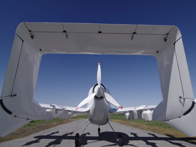 Sự khác biệt của "xe bay" Cora với máy bay thông thường