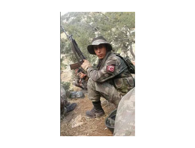 Sĩ quan Ramadan Önal's bỏ mạng sau cuộc giao tranh