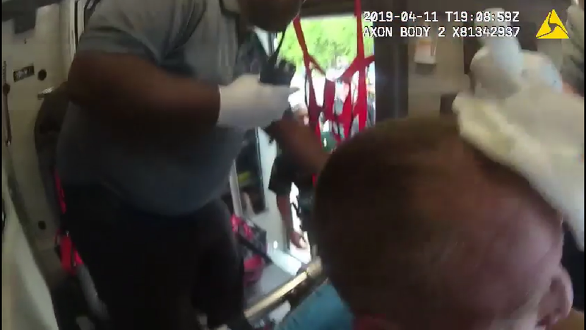 [ẢNH] Vụ đấu súng kịch tính như phim hành động ở Mỹ ảnh 21