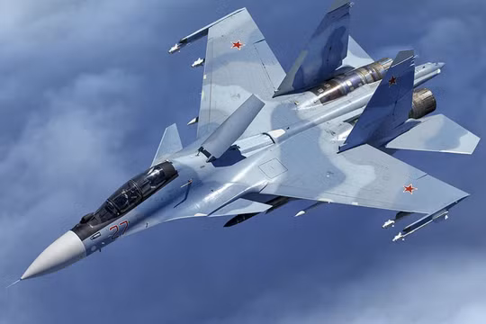 Tiêm kích Su-30SM của Nga rơi ở bán đảo Crimea 