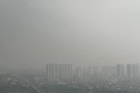 Hà Nội lại ô nhiễm mù mịt, các điểm quan trắc tậm tịt