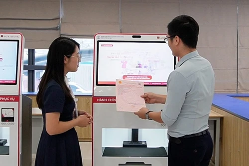 Mới: Mức phí và thời hạn chứng thực giấy tờ tại cấp xã từ 2026