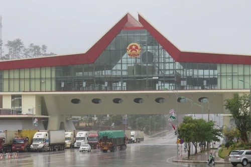 Kéo dài thời gian thông quan tại các cửa khẩu khu vực tỉnh Lạng Sơn