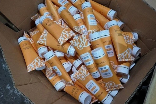 Mỹ phẩm giá rẻ bất thường, người dân cần thận trọng khi mua