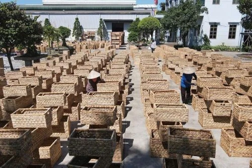 Trung tâm thiết kế, sáng tạo, giới thiệu, quảng bá và bán sản phẩm OCOP: Giữ chân du khách với làng nghề