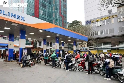 Giá xăng dầu tăng cao, Bộ Công Thương khuyến khích doanh nghiệp cho nhân viên làm việc từ xa