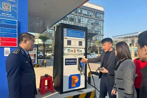 Hỏa tốc yêu cầu siết chặt kiểm tra kinh doanh xăng dầu