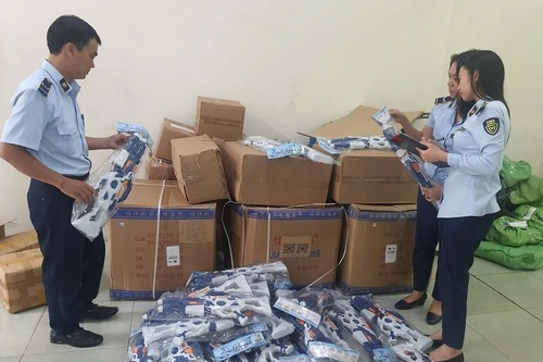 Quyết ngăn chặn buôn bán hàng giả trên sàn thương mại điện tử