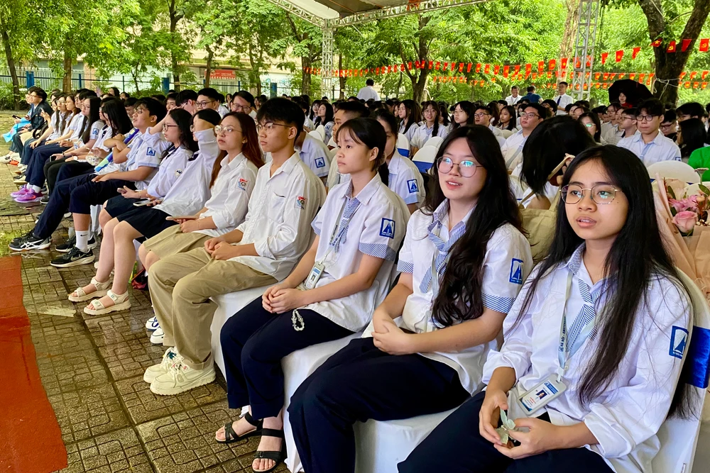 Gần 7.000 thí sinh cạnh tranh giải học sinh giỏi quốc gia 2025-2026