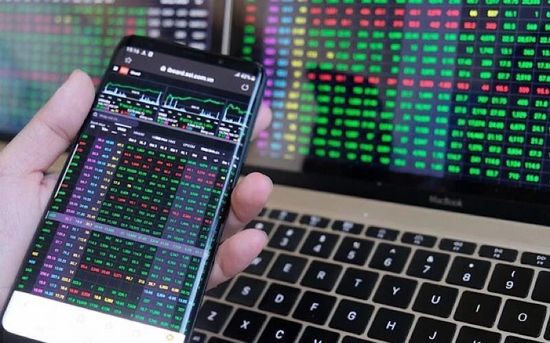 VN-Index tăng gần 47 điểm nhờ bluechips và cổ phiếu ngân hàng