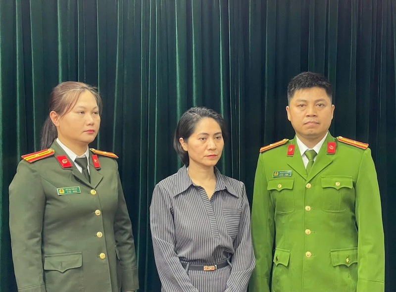 Tin Podcast ngày 31-12-2025: Bắt Giám đốc công ty tổ chức chương trình 'Về đây bốn cánh chim trời'