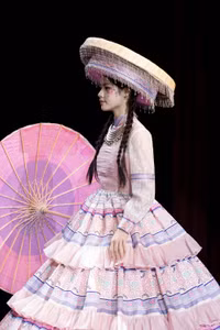 thuy-tien-2.jpg