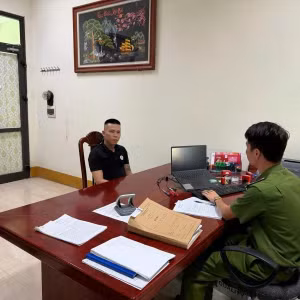 Tin Podcast ngày 5/5/2026: Công an triệu tập đối tượng hành hung lái xe giao hàng