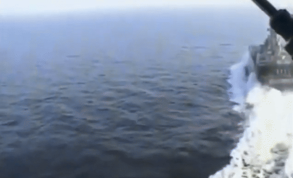 Tàu cao tốc mang tên lửa diệt hạm thuộc Dự án Project 1239 Sivuch