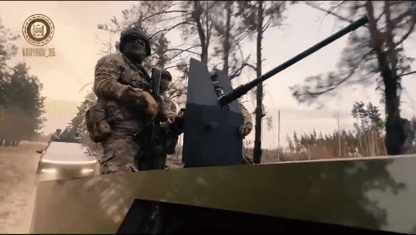 Vì sao không quân Mỹ dùng xe Cybertruck của Tesla làm mục tiêu cho tên lửa?