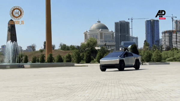 Vì sao không quân Mỹ dùng xe Cybertruck của Tesla làm mục tiêu cho tên lửa?