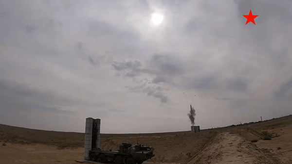 Nga bắt đầu cung cấp 'rồng lửa' S-400 cho Iran?