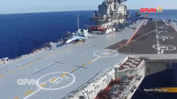 Nga tuyên bố đã ngăn chặn Ukraine phá hoại tàu sân bay Đô đốc Kuznetsov
