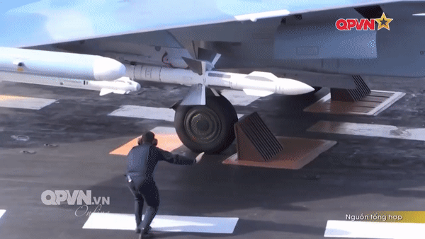 Nga tuyên bố đã ngăn chặn Ukraine phá hoại tàu sân bay Đô đốc Kuznetsov