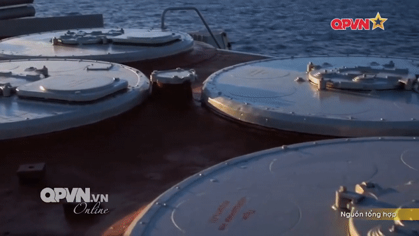 Nga tuyên bố đã ngăn chặn Ukraine phá hoại tàu sân bay Đô đốc Kuznetsov