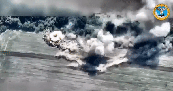 Radar phản pháo tối tân Zoopark-1M Nga bị Ukraine thu giữ tại Izyum?