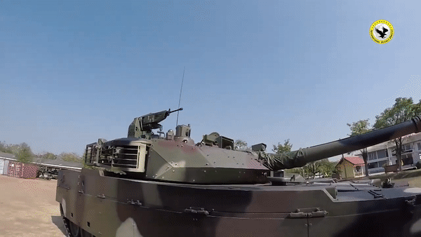 Pakistan mua 679 xe tăng VT4 của Trung Quốc