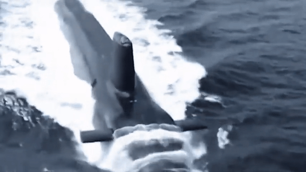 Căn cứ hải quân Anh phong tỏa khẩn cấp vì thủy thủ đùa có bom trên tàu ngầm chiến lược