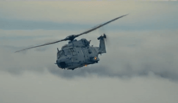 Úc đã cấm bay trực thăng NH90 Taipan cho tới khi sát thời điểm loại biên