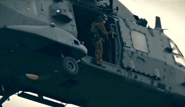 Úc đã cấm bay trực thăng NH90 Taipan cho tới khi sát thời điểm loại biên