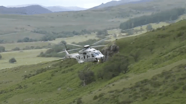 Úc đã cấm bay trực thăng NH90 Taipan cho tới khi sát thời điểm loại biên