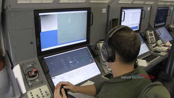 Quá tốn thời gian và tiền bạc để sửa tàu ngầm hạt nhân 'sói biển' của Mỹ