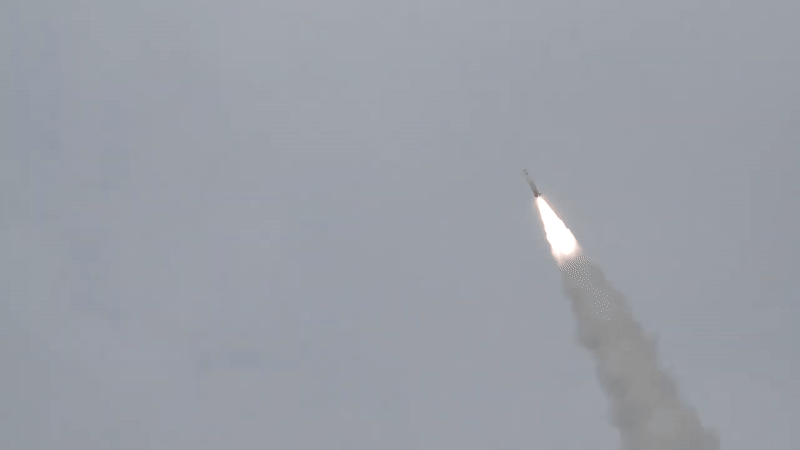 Sức mạnh hệ thống tên lửa phòng không L-SAM của Hàn Quốc