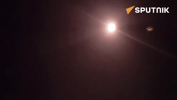 Cận cảnh tổ hợp phòng không Buk-M1 Nga đánh chặn tên lửa HIMARS