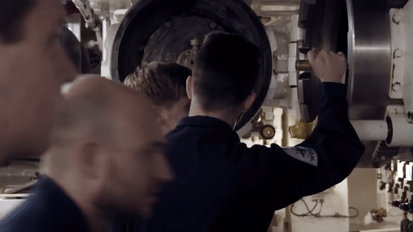 Căn cứ hải quân Anh phong tỏa khẩn cấp vì thủy thủ đùa có bom trên tàu ngầm chiến lược