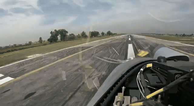 Tiêm kích J-10C Pakistan khiến Rafale của Ấn Độ 'choáng váng' với khả năng gây nhiễu điện tử?