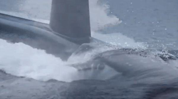 Căn cứ hải quân Anh phong tỏa khẩn cấp vì thủy thủ đùa có bom trên tàu ngầm chiến lược